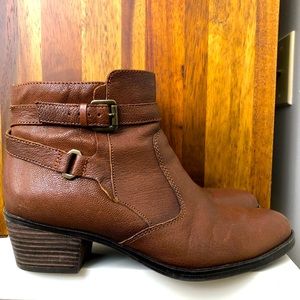 Naturalizer Leather Boots